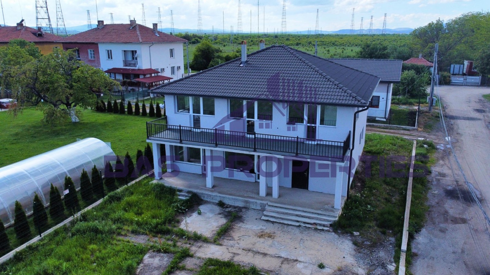 Продава КЪЩА, с. Драгичево, област Перник
