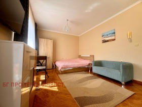 Studio Sveti Vlas, region Burgas 4