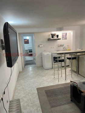 Studio Lozenets, Sofia 2