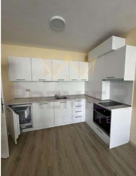 3-стаен град Варна, Аспарухово
