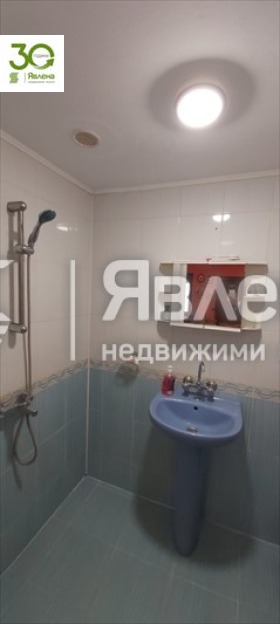 Продава КЪЩА, с. Стожер, област Добрич, снимка 8 - Къщи - 55193854