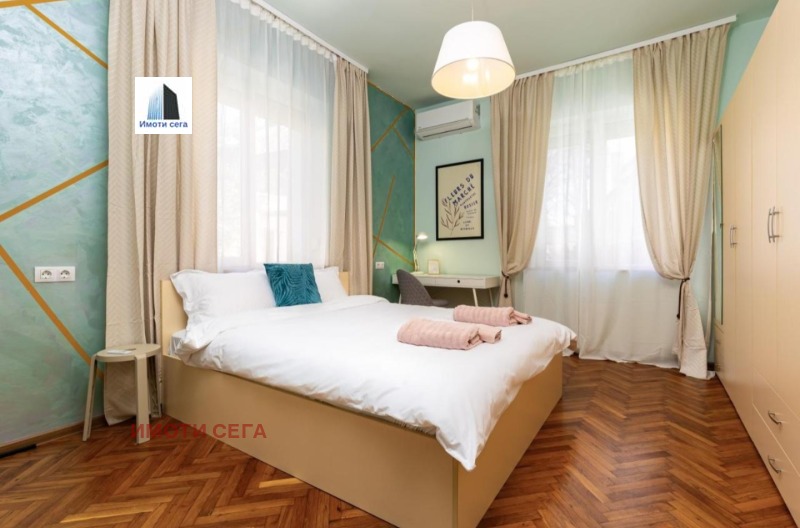En venta  2 dormitorios Plovdiv , Tsentar , 76 metros cuadrados | 95659484 - imagen [8]