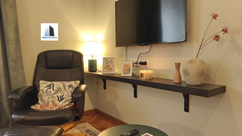 En venta  2 dormitorios Plovdiv , Tsentar , 76 metros cuadrados | 95659484 - imagen [6]