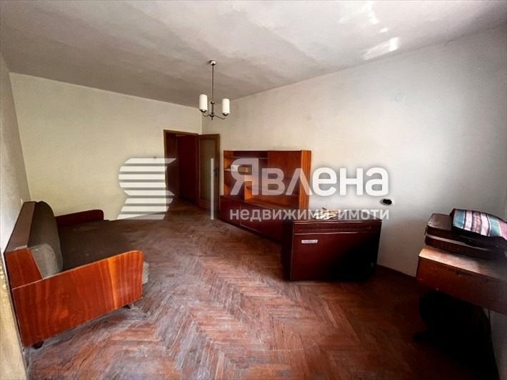 Продава  3-стаен град Благоевград , Широк център , 66 кв.м | 63261449
