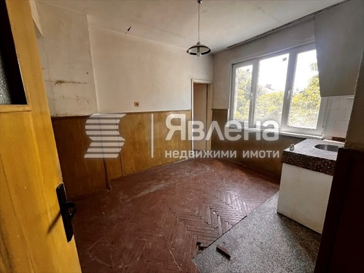 Продава  3-стаен град Благоевград , Широк център , 66 кв.м | 63261449 - изображение [6]