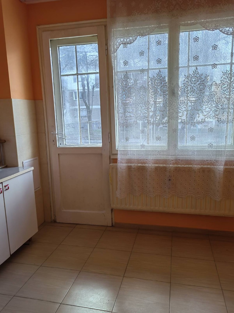 Продава 3-СТАЕН, гр. Пловдив, Кършияка, снимка 6 - Апартаменти - 53415895