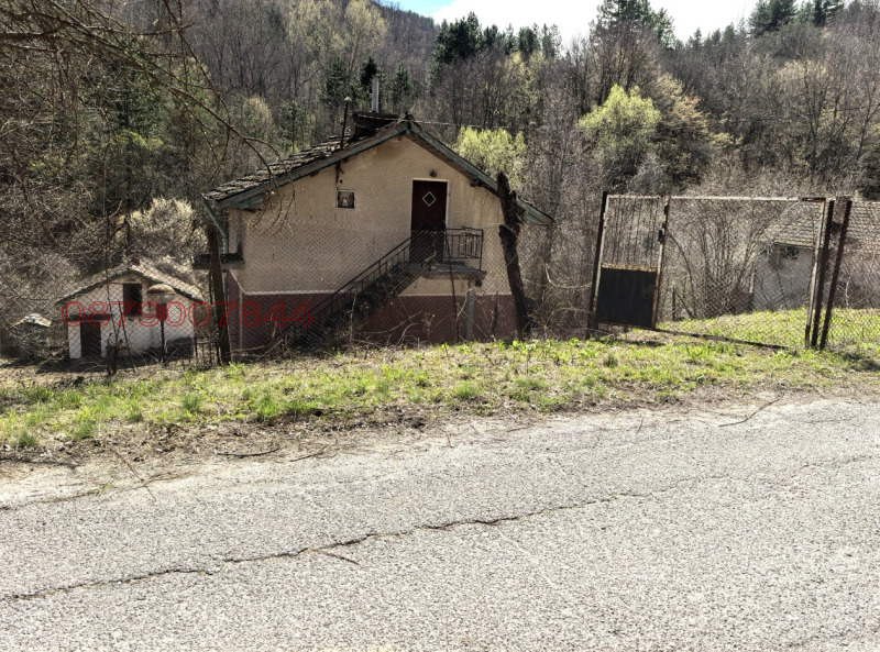 Продава  Къща, област София, с. Ялботина • 35 000 EUR • ID 16746871 — holmes.bg - [1] 