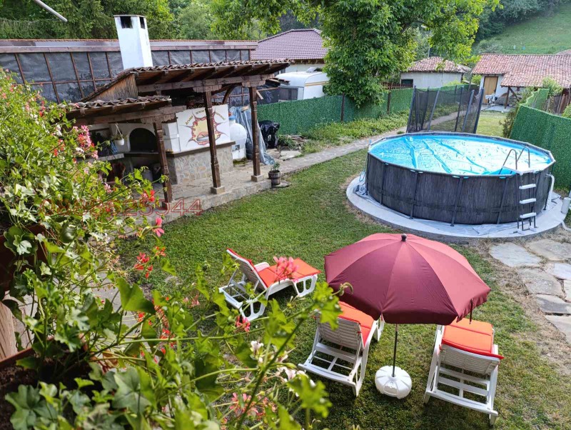 Продава КЪЩА, гр. Елена, област Велико Търново, снимка 5 - Къщи - 52804856