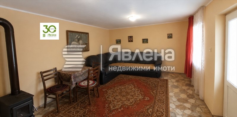 Продава КЪЩА, с. Стожер, област Добрич, снимка 3 - Къщи - 55193854