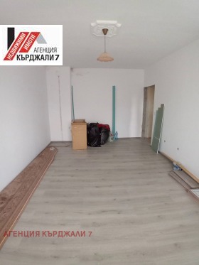 1 bedroom Vazrozhdentsi, Kardzhali 3