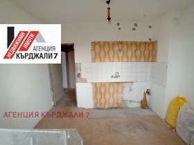 2-стаен град Кърджали, Възрожденци 6