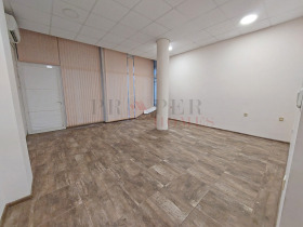 Продажба на офиси в град Велико Търново - изображение 6 