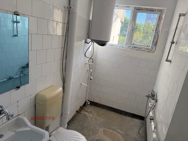 Продава  2-стаен град Пловдив , Кършияка , 84 кв.м | 41279981 - изображение [4]