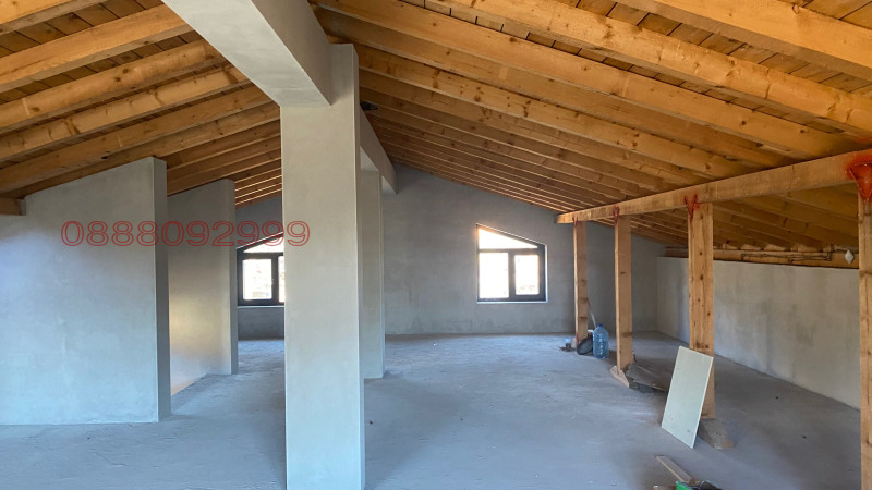 Na prodej  Dům oblast Veliko Tarnovo , Prisovo , 236 m2 | 35709757 - obraz [14]