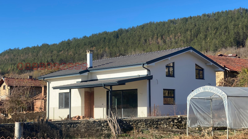 Na prodej  Dům oblast Veliko Tarnovo , Prisovo , 236 m2 | 35709757 - obraz [6]