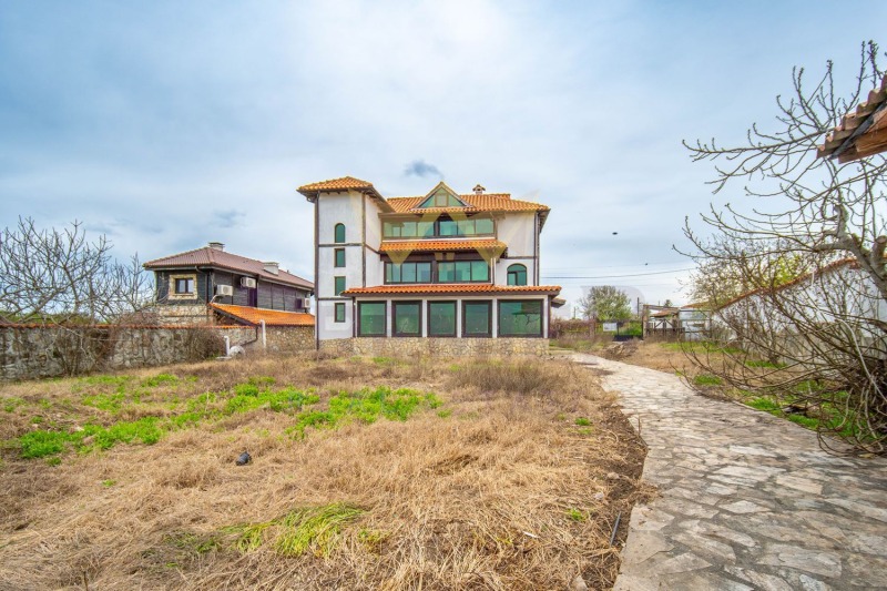 Продава КЪЩА, с. Тюленово, област Добрич, снимка 4 - Къщи - 53084185