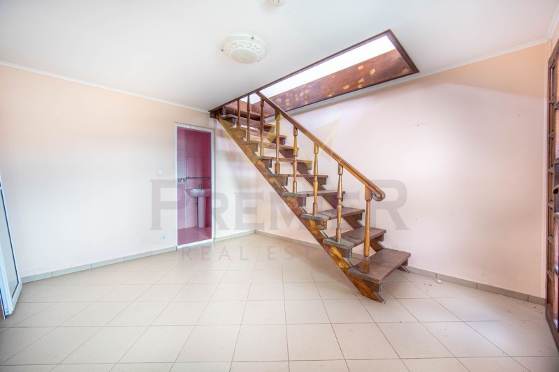 Продава КЪЩА, с. Тюленово, област Добрич, снимка 14 - Къщи - 53084185