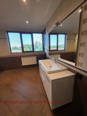 ������� 3-����� | Imot.bg � ����� ������ 8