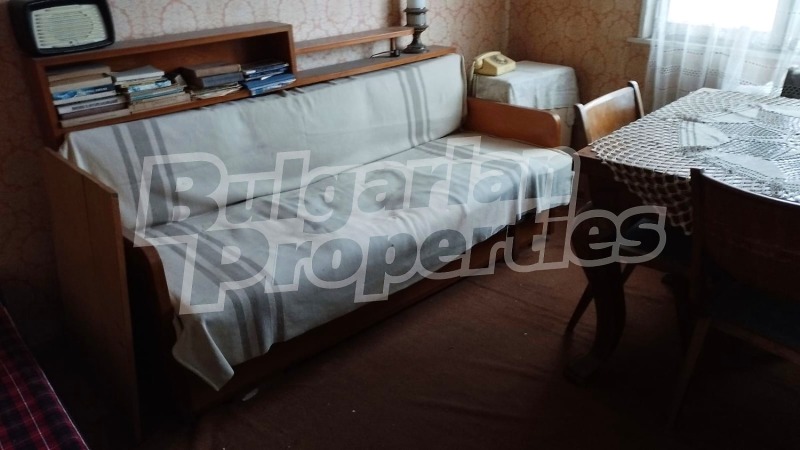 Продава 2-СТАЕН, гр. Разград, Център, снимка 8 - Апартаменти - 52636791