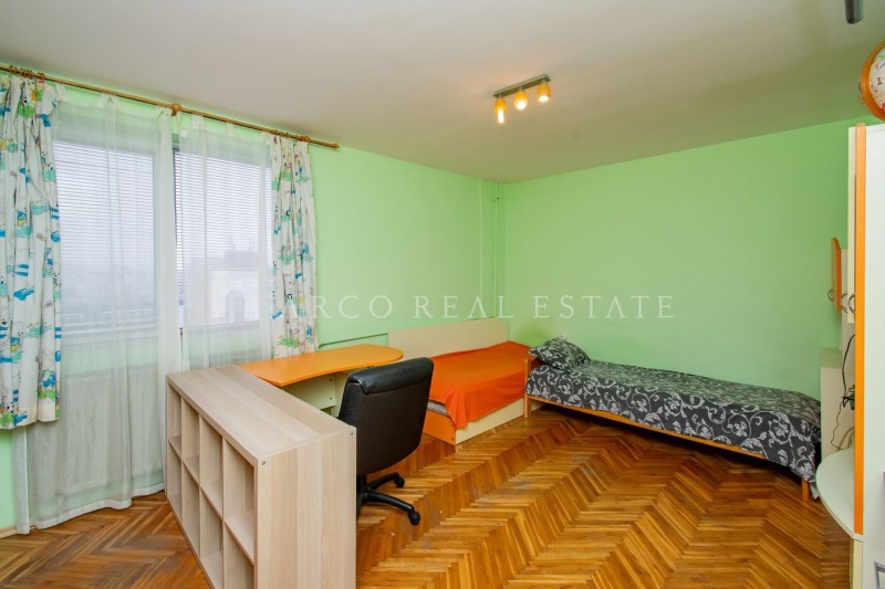 Продава 4-СТАЕН, гр. София, Младост 3, снимка 2 - Апартаменти - 53238425