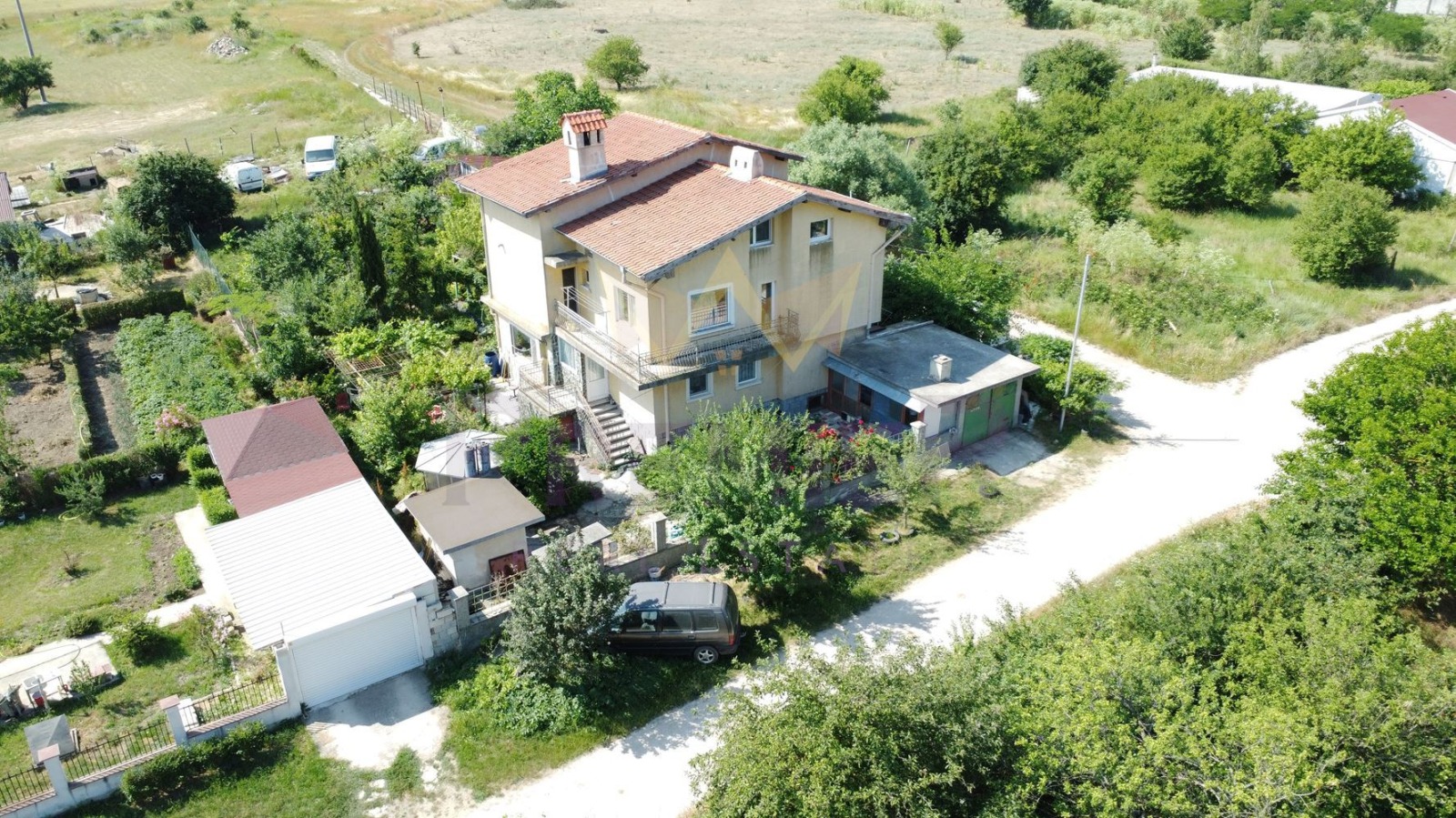 Продава КЪЩА, с. Куманово, област Варна, снимка 2 - Къщи - 50723060