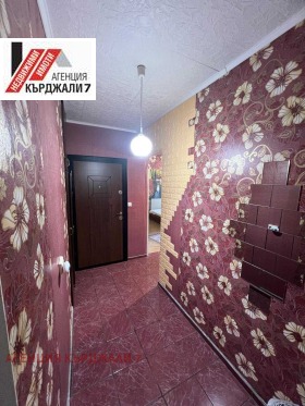 3+ bedroom Vazrozhdentsi, Kardzhali 10