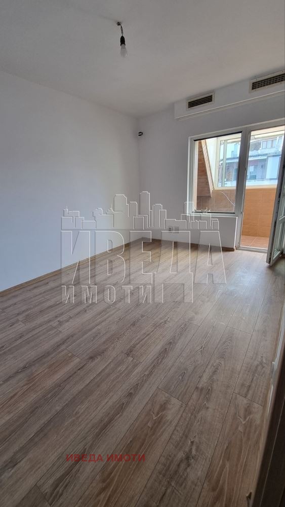 Na sprzedaż  2 sypialnie Warna , Konfuto , 62 mkw | 64909759 - obraz [2]