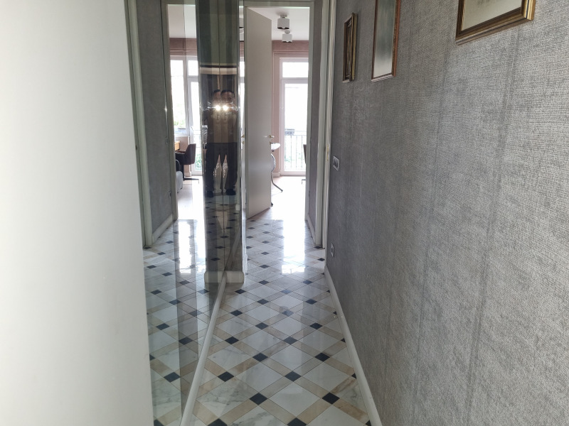 À venda  3 quartos Sofia , Centar , 96 m² | 28016836 - imagem [12]