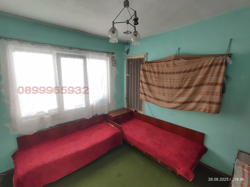 Продава ЕТАЖ ОТ КЪЩА, гр. Първомай, област Пловдив, снимка 9 - Етаж от къща - 52784269