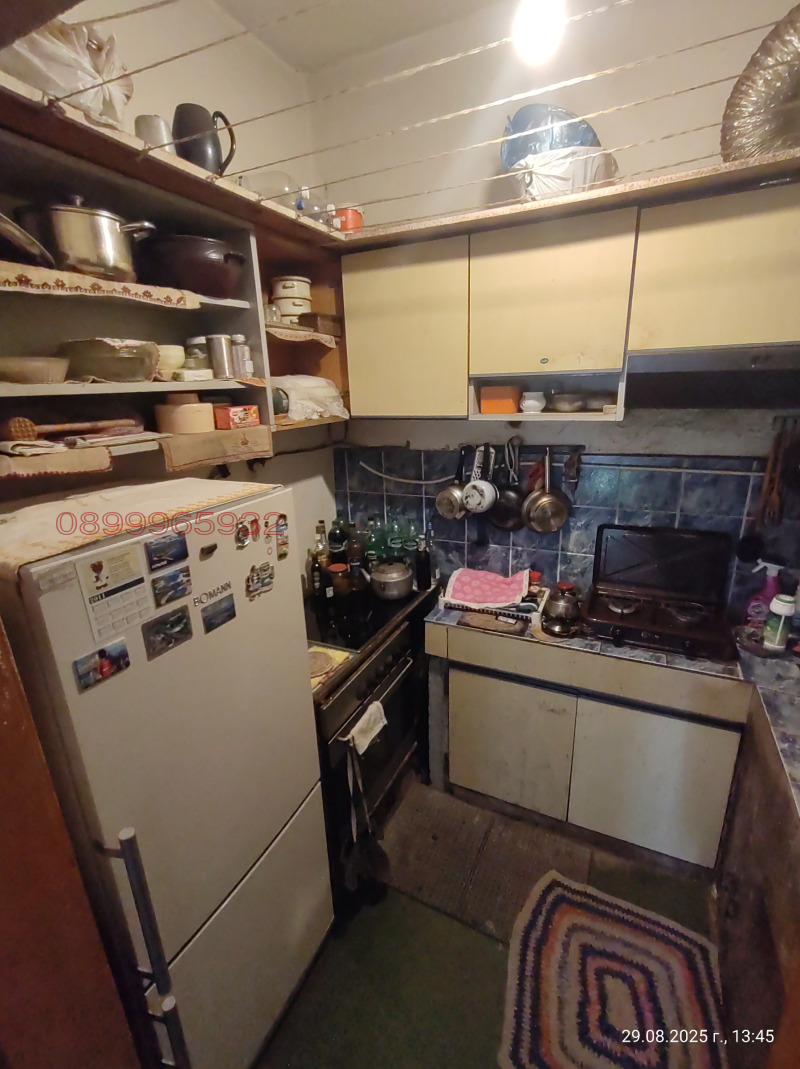 Продава ЕТАЖ ОТ КЪЩА, гр. Първомай, област Пловдив, снимка 5 - Етаж от къща - 52784269