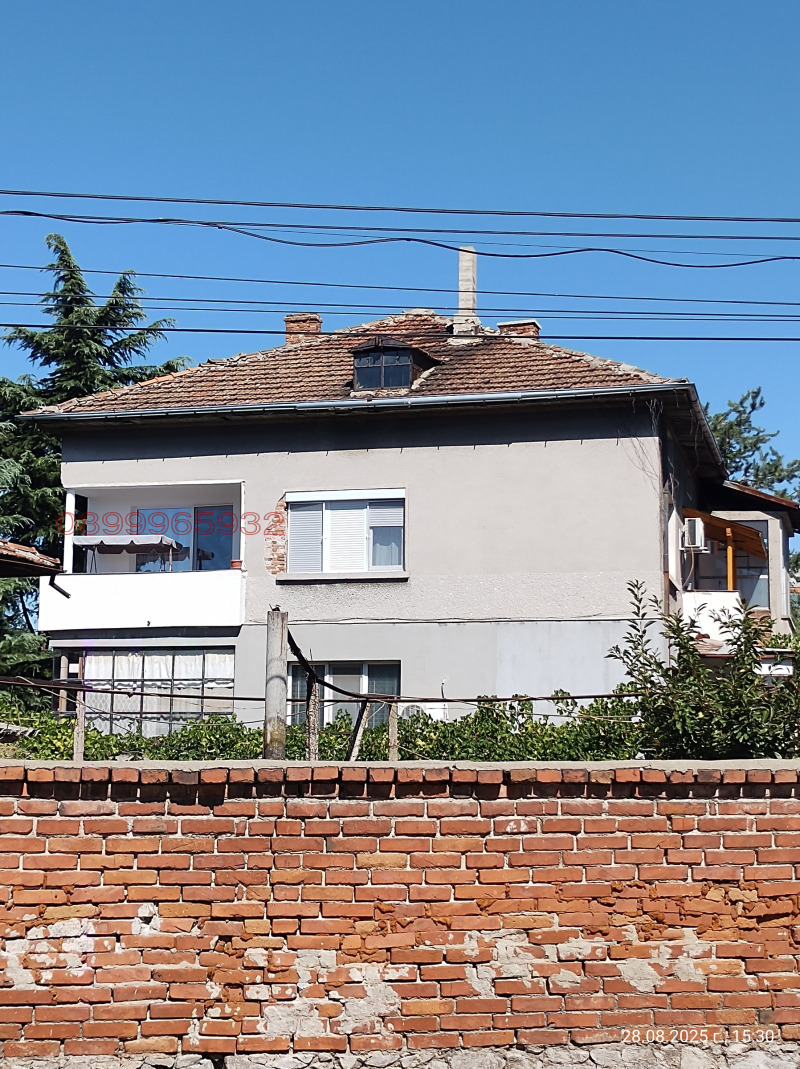 Продава ЕТАЖ ОТ КЪЩА, гр. Първомай, област Пловдив