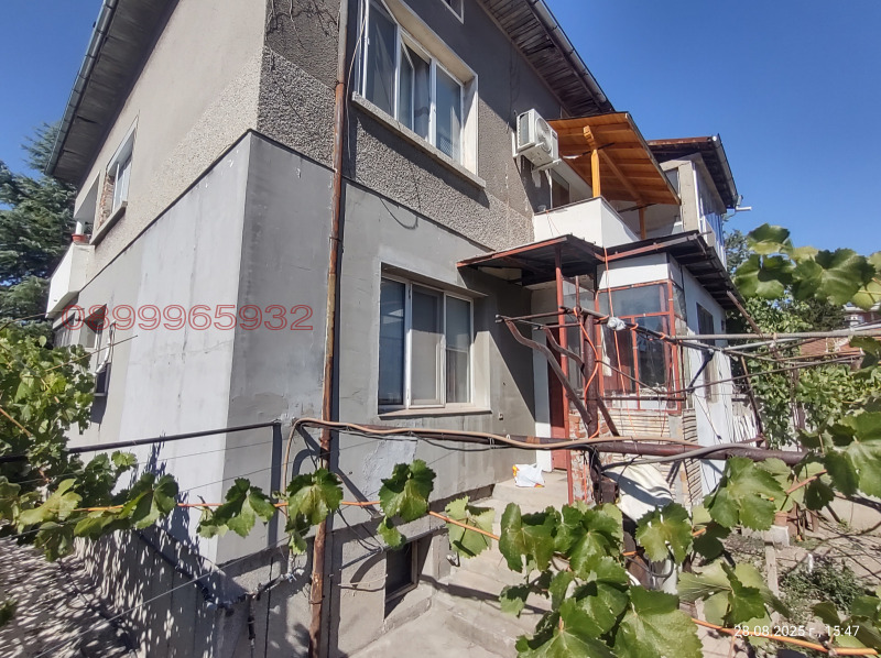 Продава ЕТАЖ ОТ КЪЩА, гр. Първомай, област Пловдив, снимка 16 - Етаж от къща - 52784269