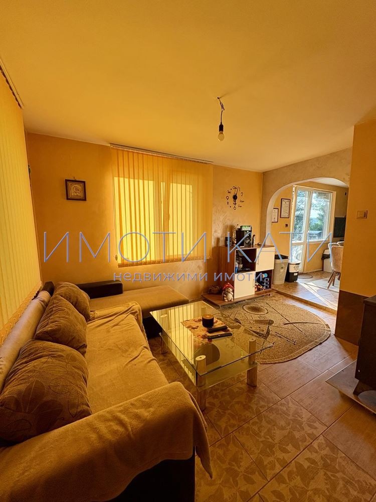 Продава  Къща област Перник , с. Студена , 126 кв.м | 45962894 - изображение [7]