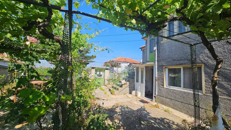 In vendita  Casa regione Varna , Aksakovo , 72 mq | 52205262