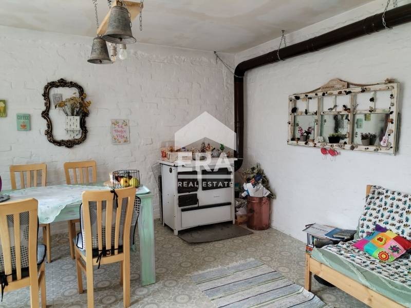 Продава КЪЩА, с. Димча, област Велико Търново, снимка 3 - Къщи - 53161324