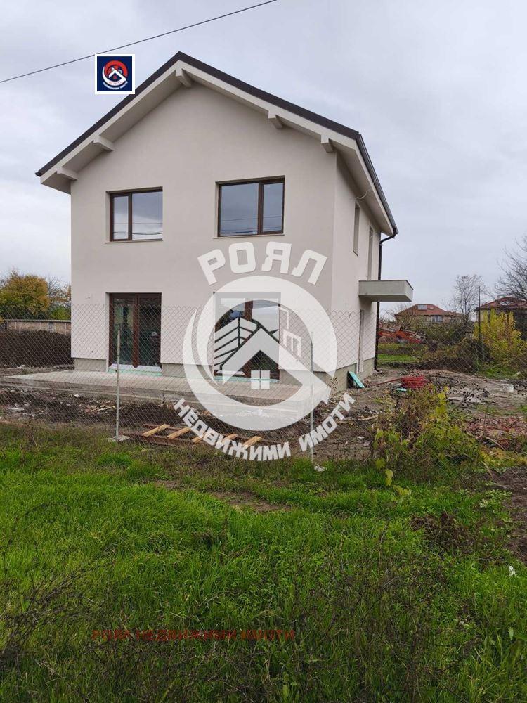 Продава КЪЩА, с. Строево, област Пловдив