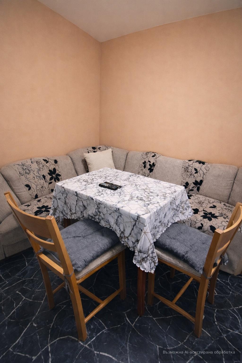 Продава 3-СТАЕН, гр. Бургас, Славейков, снимка 2 - Апартаменти - 53825480