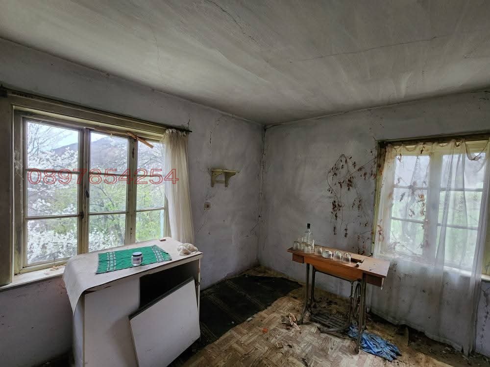 Продава КЪЩА, с. Липница, област София област, снимка 12 - Къщи - 54339567