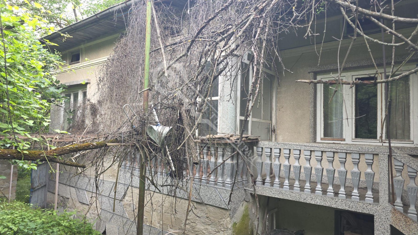 Продава КЪЩА, с. Хотница, област Велико Търново, снимка 2 - Къщи - 54759796