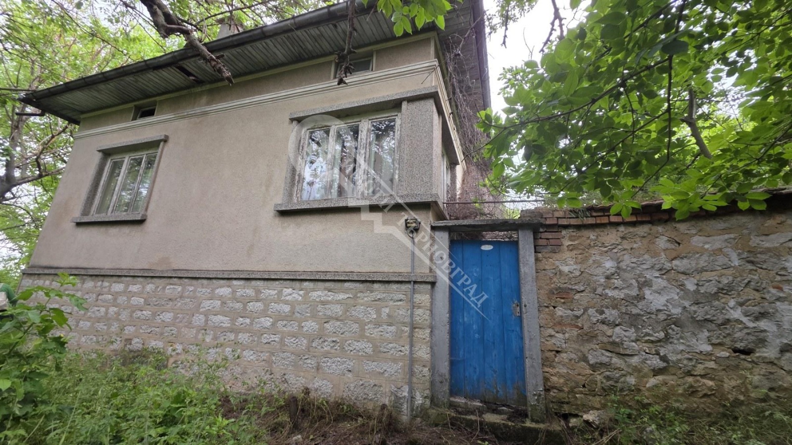 Продава КЪЩА, с. Хотница, област Велико Търново