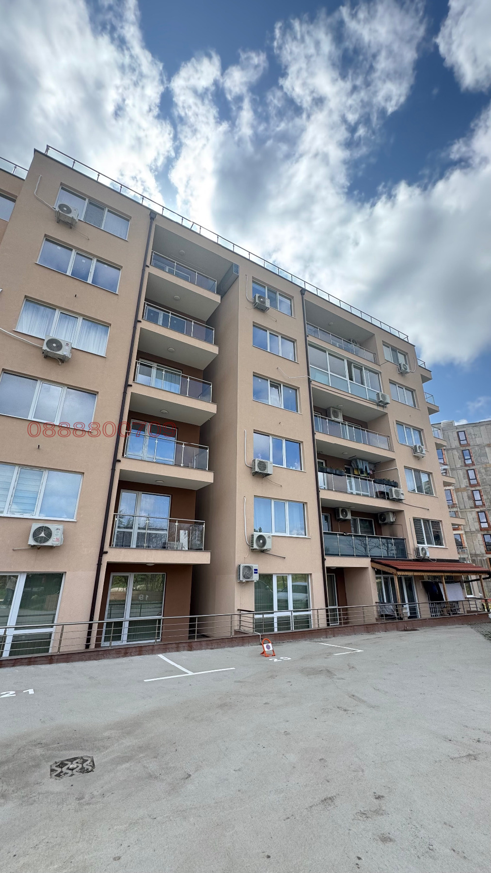 Продава ГАРАЖ, ПАРКОМЯСТО, гр. Варна, Владислав Варненчик 1, снимка 4 - Гаражи и паркоместа - 54177251