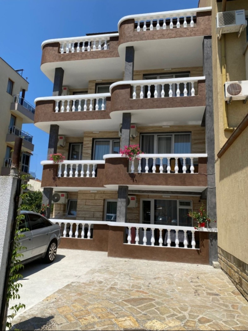 Продава КЪЩА в област Бургас, гр. Китен - 450 кв.м / 772 500 € » 1 510 878.68 лв., КОЛЕВ КОНСУЛТ