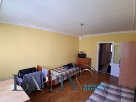 Mais de 3 quartos Zimno kino Trakiia, Varna 9