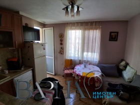 Mais de 3 quartos Zimno kino Trakiia, Varna 2