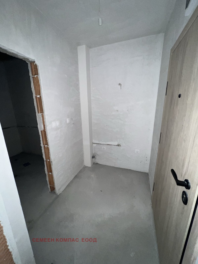 Продава 1-СТАЕН, гр. Пловдив, Кършияка, снимка 3 - Апартаменти - 52563154