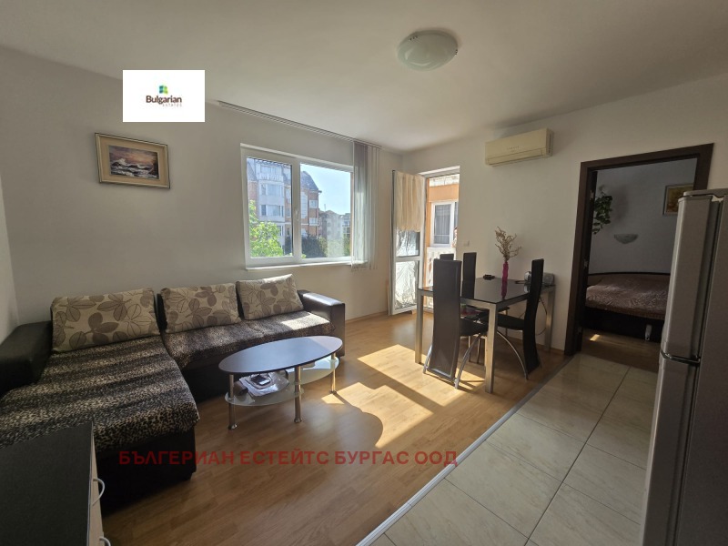 À venda  1 quarto região Burgas , k.k. Slantchev briag , 56 m² | 62478886 - imagem [2]