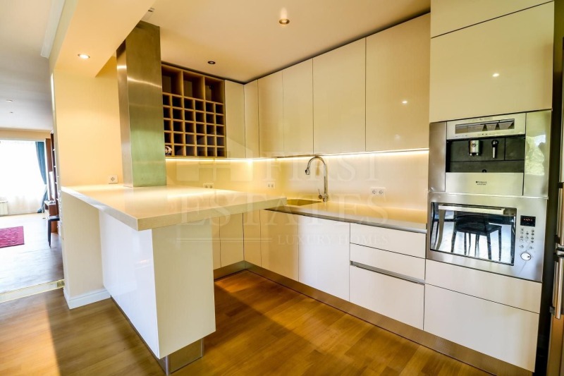De vânzare  3 dormitoare Sofia , Iztoc , 133 mp | 21990119 - imagine [5]
