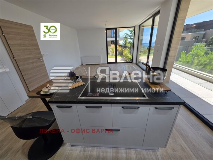 Προς πώληση  3 υπνοδωμάτια Βαρνα , κ.κ. Σβ.Σβ. Κονσταντην η Ελενα , 193 τ.μ | 84372623 - εικόνα [15]