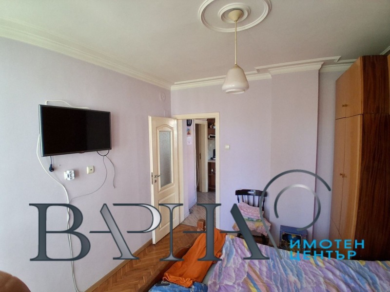 À venda  Mais de 3 quartos Varna , Zimno kino Trakiia , 100 m² | 51568800 - imagem [8]