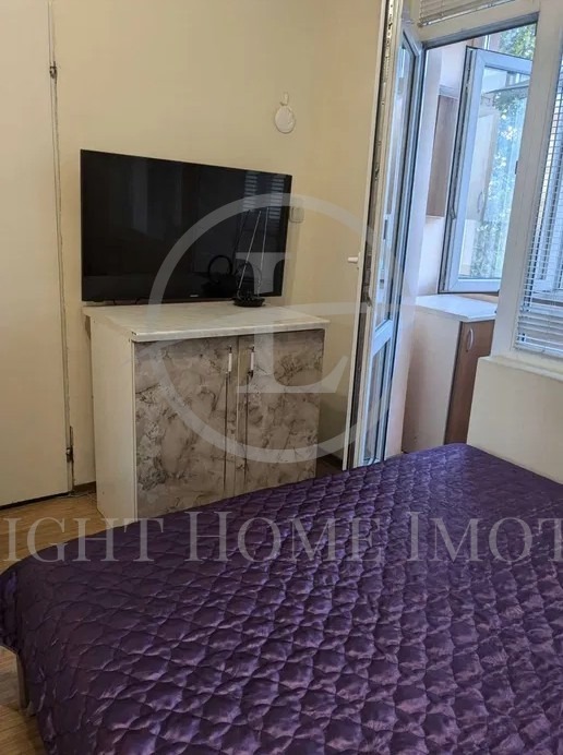 Zu verkaufen  3+ Schlafzimmer Plowdiw , Kjutschuk Parisch , 100 qm | 79004597 - Bild [7]